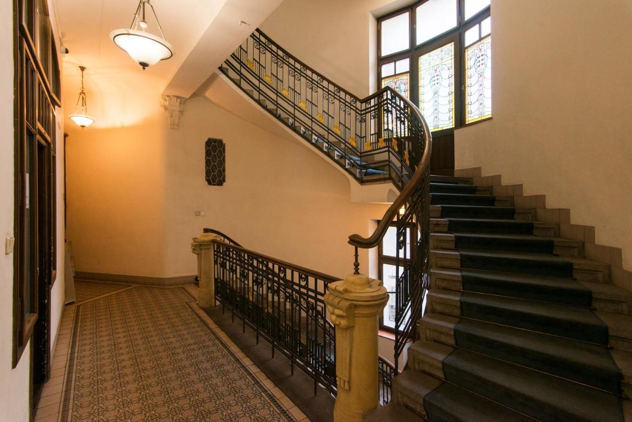 Billionaires Club Loft Sauna City Center Praga Exterior foto